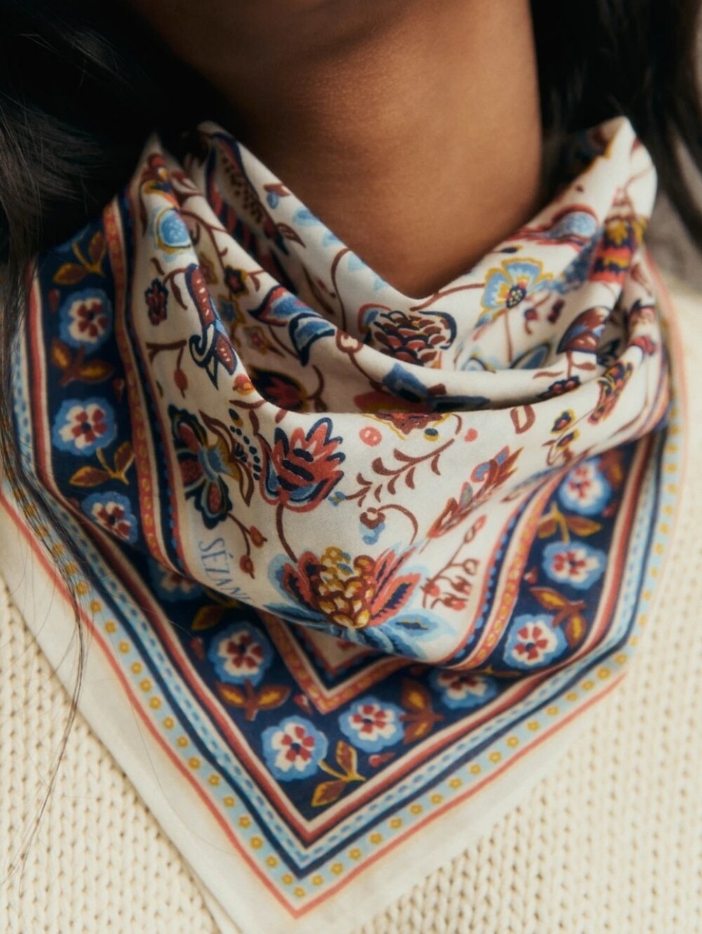 Scarf - Picture 3 of 3